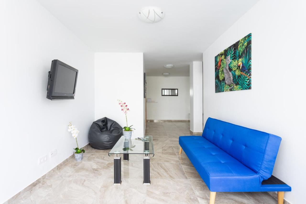 Classbnb - Three Spacious Apartments 150M From The Las Americas Promenade Арона Екстер'єр фото
