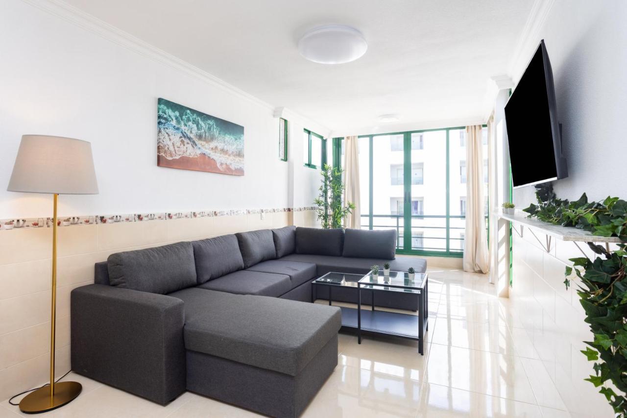 Classbnb - Three Spacious Apartments 150M From The Las Americas Promenade Арона Екстер'єр фото