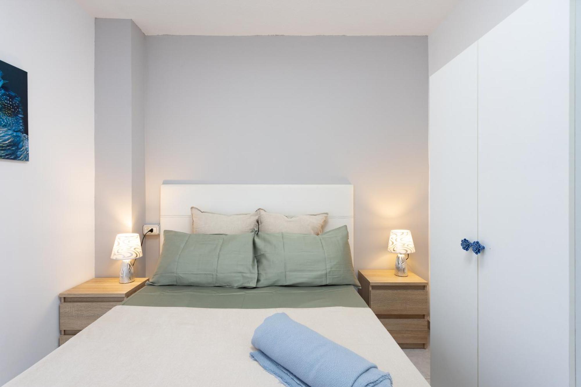 Classbnb - Three Spacious Apartments 150M From The Las Americas Promenade Арона Екстер'єр фото