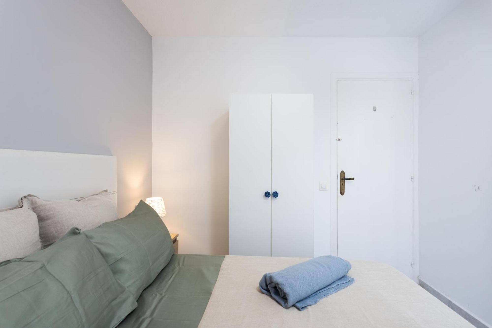 Classbnb - Three Spacious Apartments 150M From The Las Americas Promenade Арона Екстер'єр фото